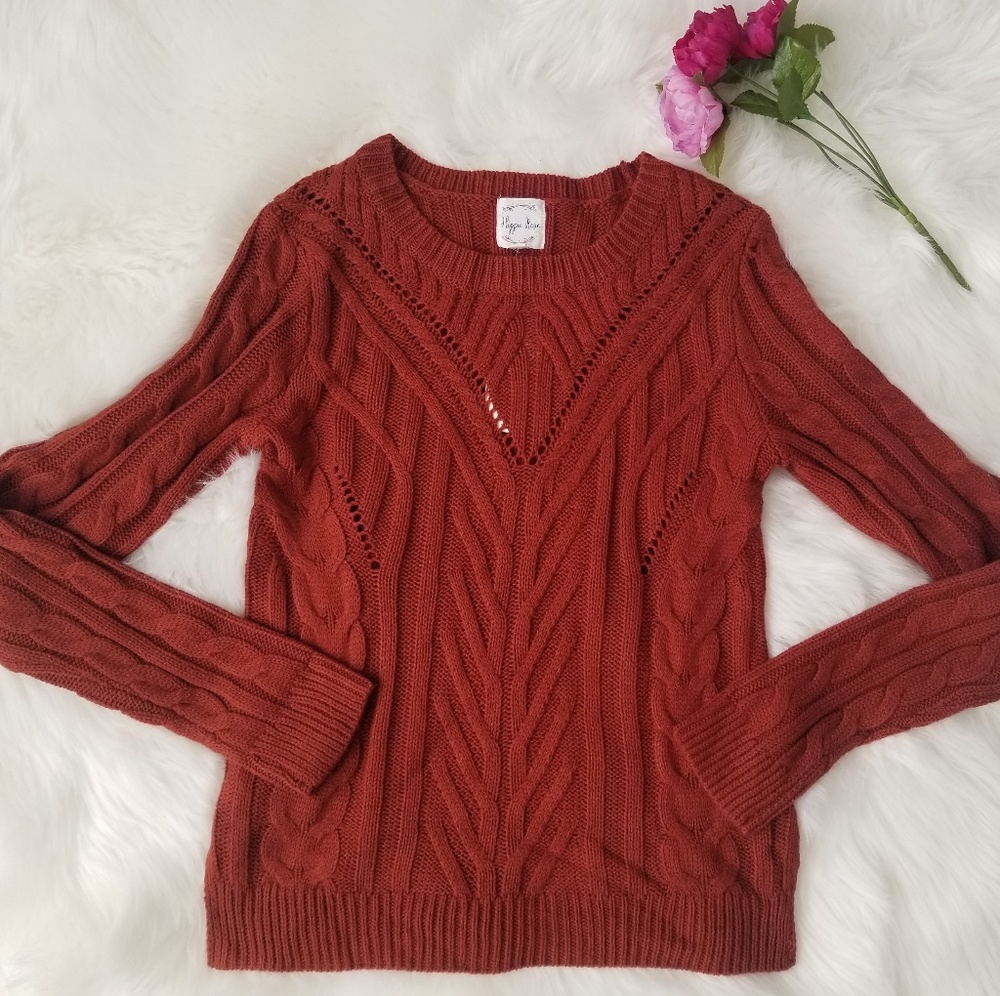 Hippie Rose, Cable knit sweater
